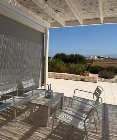 Casa de Férias La Maison D'helene Naousa